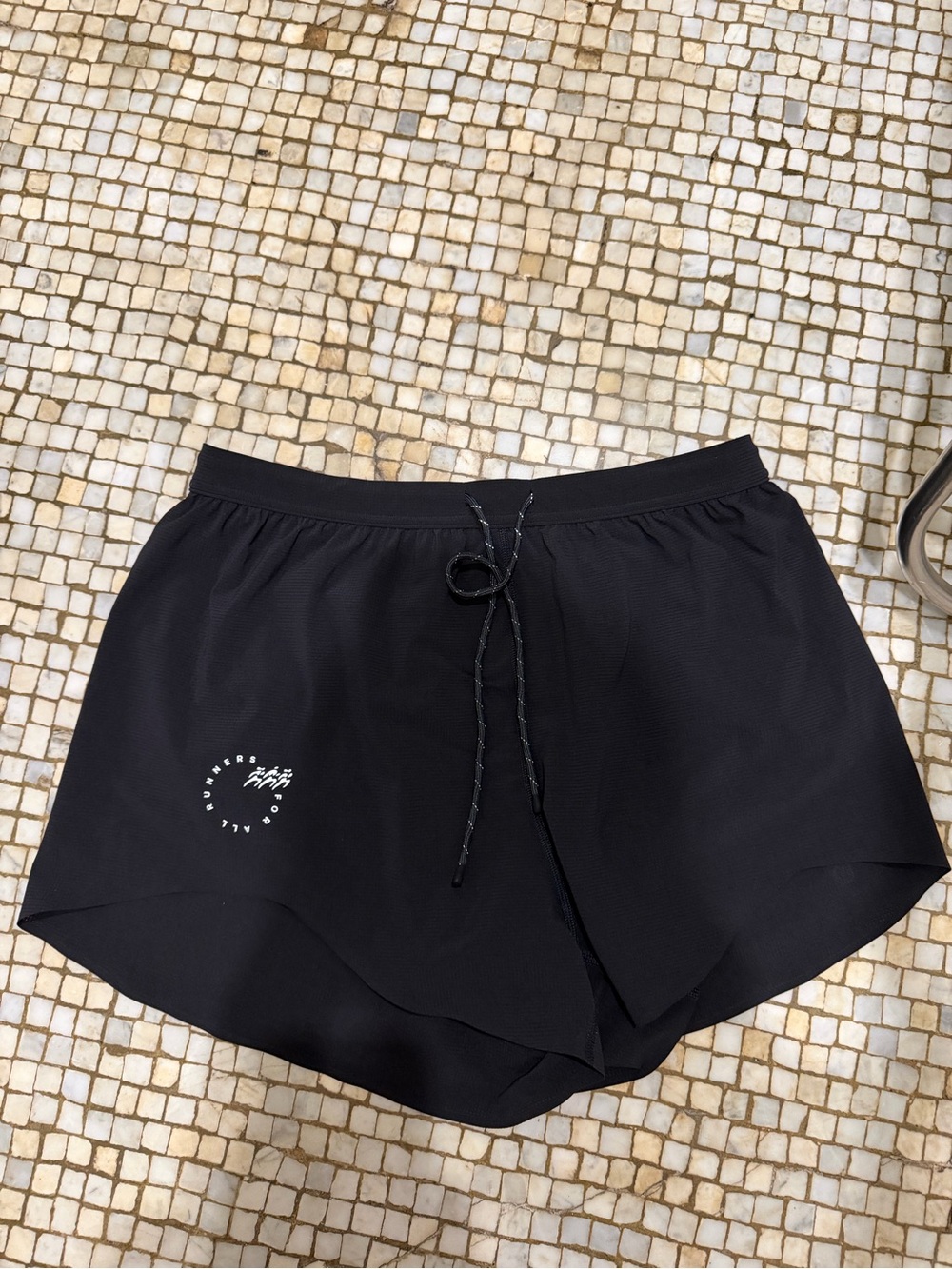 Lululemon Mile Maker Run Crew Graphic Woven High-Rise Short 3”